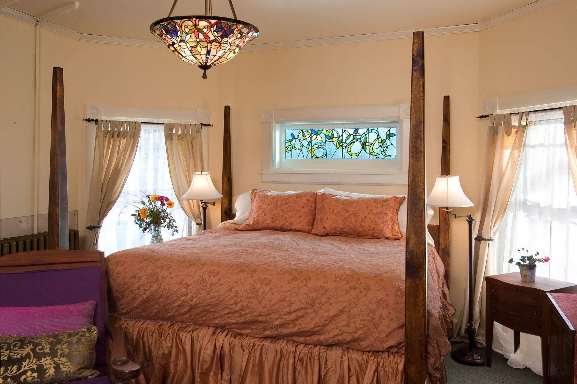 The Madeleine Bed & Breakfast Inn Санта-Фе Экстерьер фото